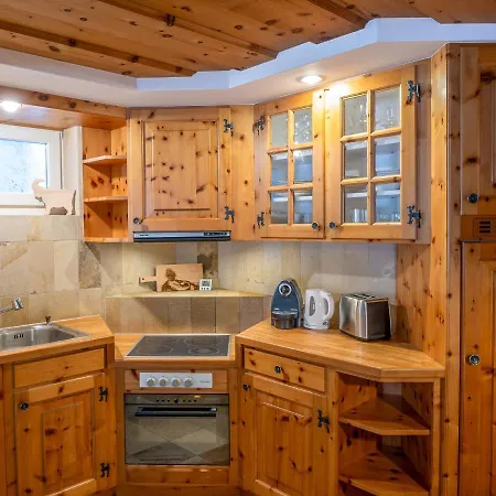 Апартаменты Chesa Anemona Al Lej By Interhome Санкт-Мориц