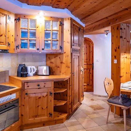 Chesa Anemona Al Lej By Interhome شقة